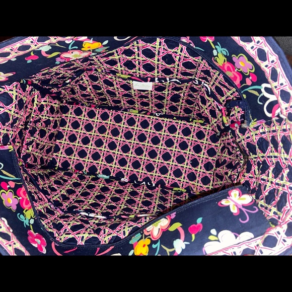 Vera Bradley Tote set - Picture 8 of 15
